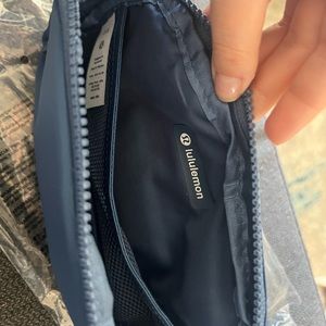 Lululemon everywhere belt bag